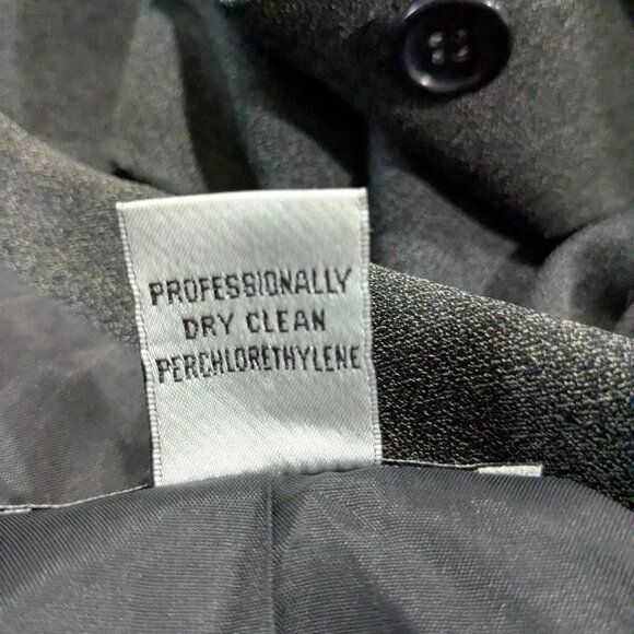 Alfani Women's Gray Two‑Button Blazer, Size 10, Notch Collar, Fully Lined - Picture 12 of 13